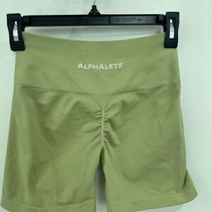 Alphalete Amplify Green Shorts 4.5”